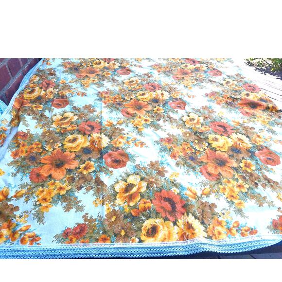 Vintage Orange Floral Tablecloth Fabric Remnant - Picture 1 of 5
